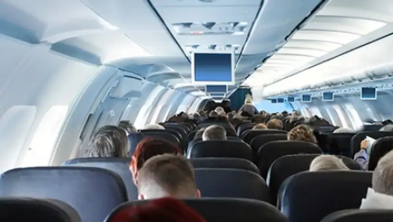 Названы самые странные причины снятия пассажиров с авиарейсов