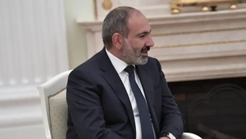 Премьер Армении пообещал уйти в отставку после увольнения ряда министров