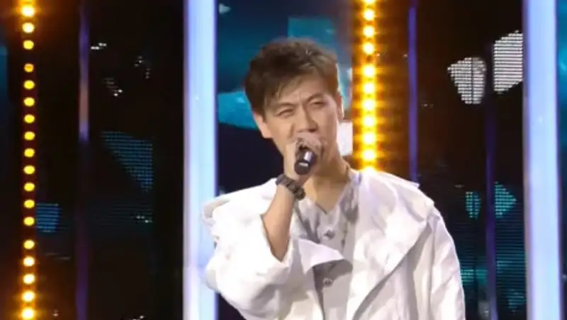 Казахстанец второй день срывает овации на Славянском базаре в Витебске