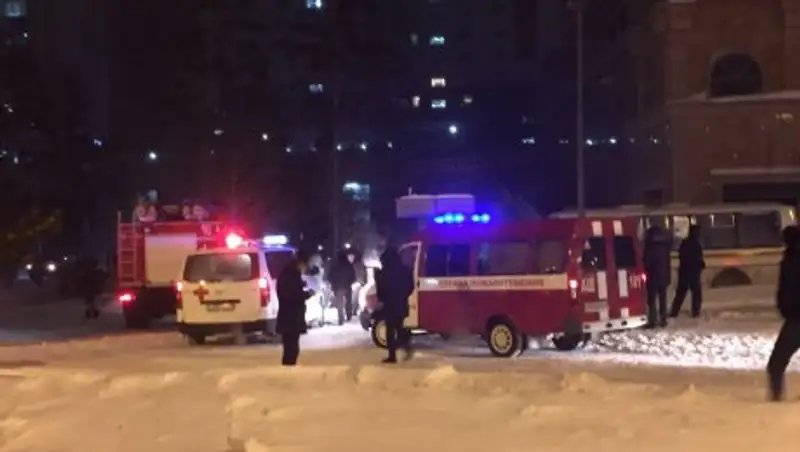 150 человек эвакуировано из-за пожара в столичном ЖК "Хайвилл"