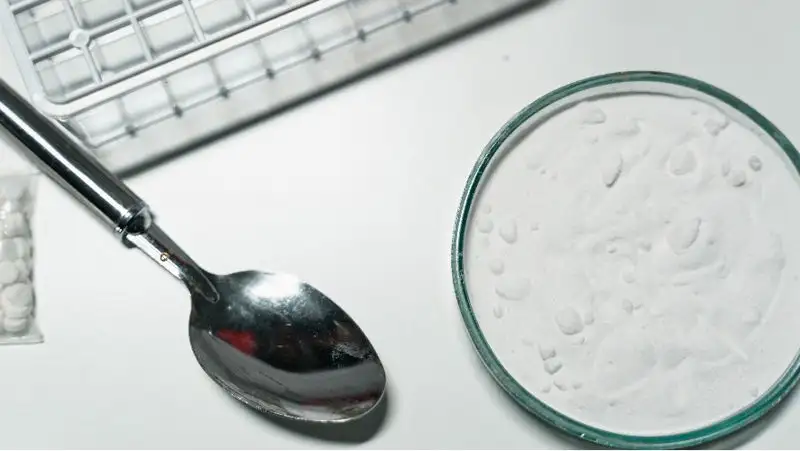 2 кг мефедрона перевозил житель Алматинской области в машине