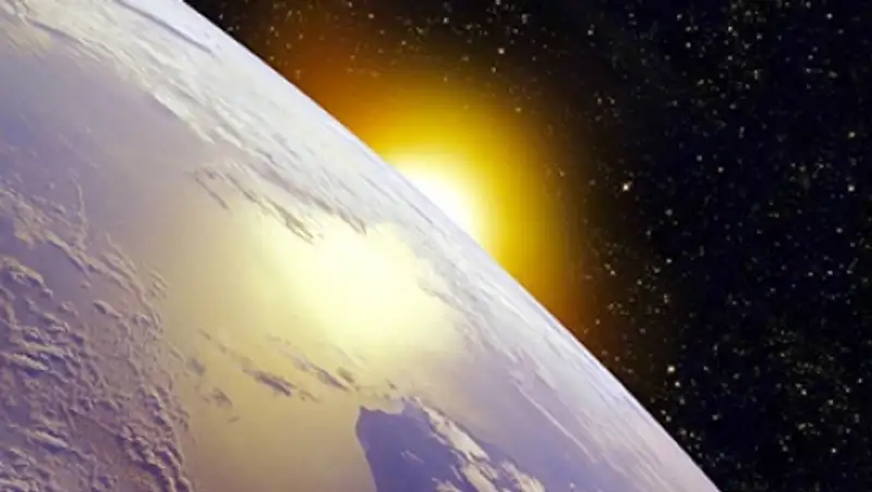 К Земле приблизился крупный астероид-аполлон