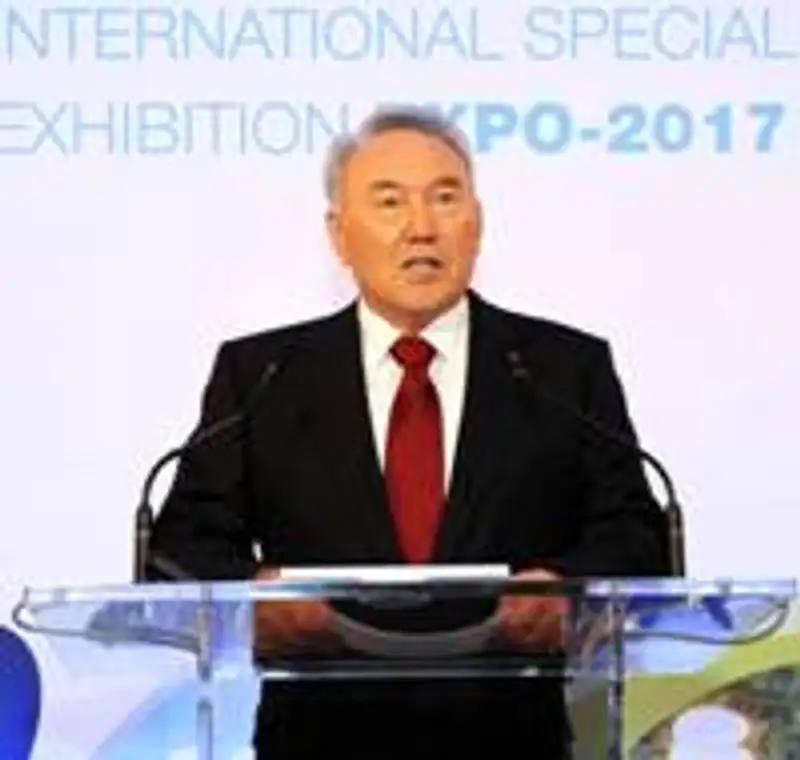 Н.Назарбаев провел заседание госкомиссии по вопросам организации и проведения в Астане выставки "ЭКСПО-2017", фото - Новости Zakon.kz от 07.12.2012 03:26