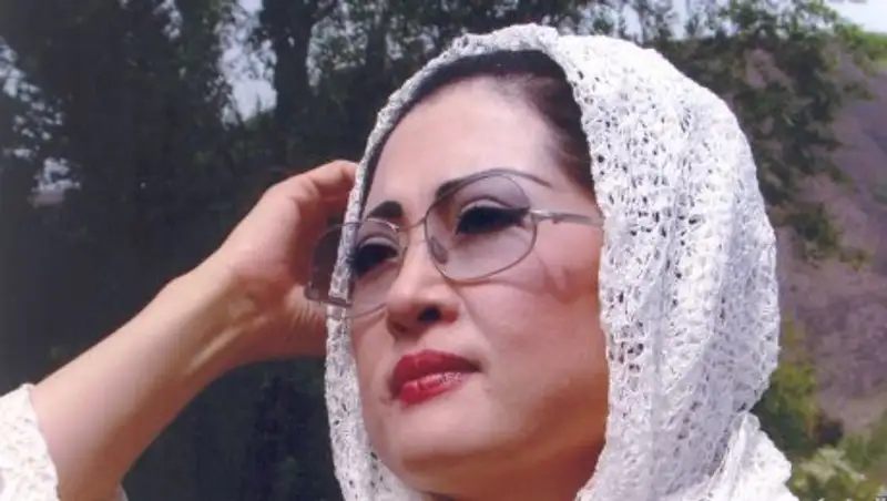 Певица Макпал Жунусова принесла соболезнования родным автора песни "Зың-Зың"