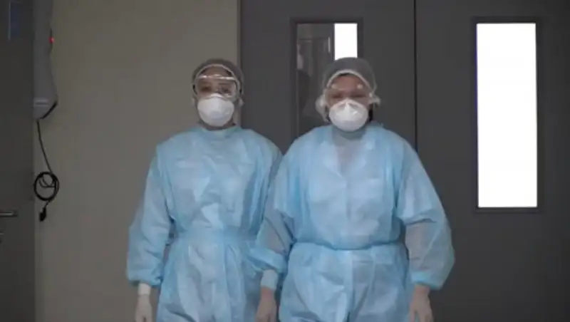 Занятость реанимационных коек для больных КВИ снизилась с 73% до 54%