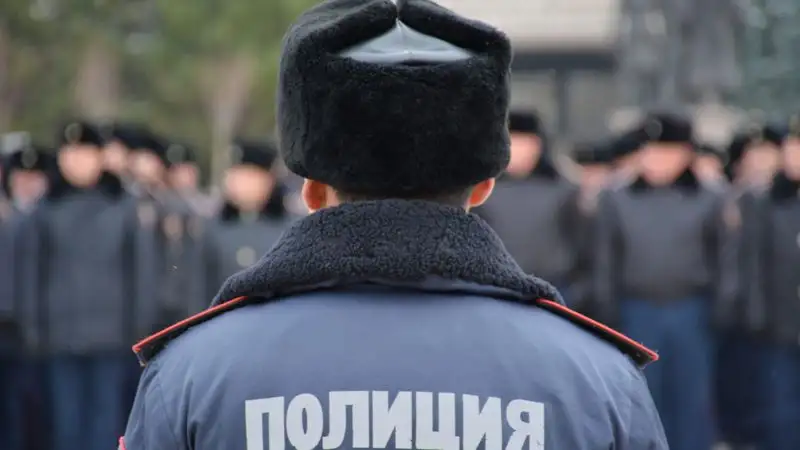 Полицейские столицы задержали "шутника", заявившего, что он убил человека