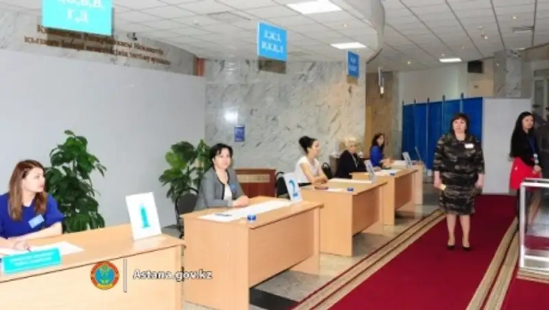 Избирательные участки открылись в Астане