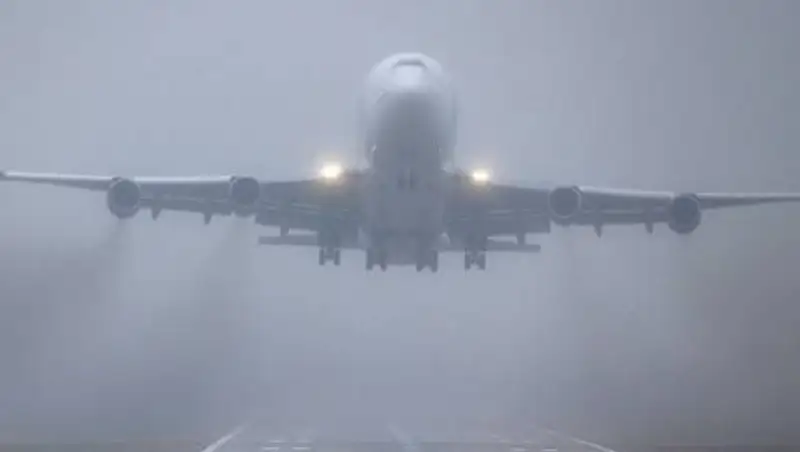 В аэропорту Алматы из-за тумана задерживаются авиарейсы