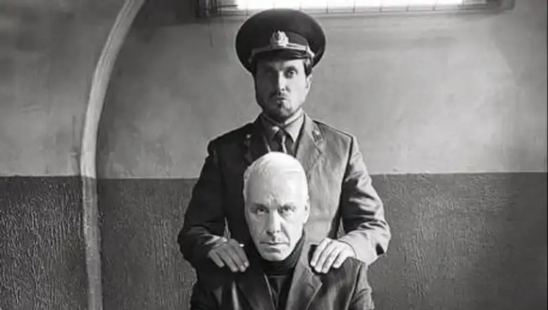 Лидер Rammstein и Александр Ревва снялись в одном проекте