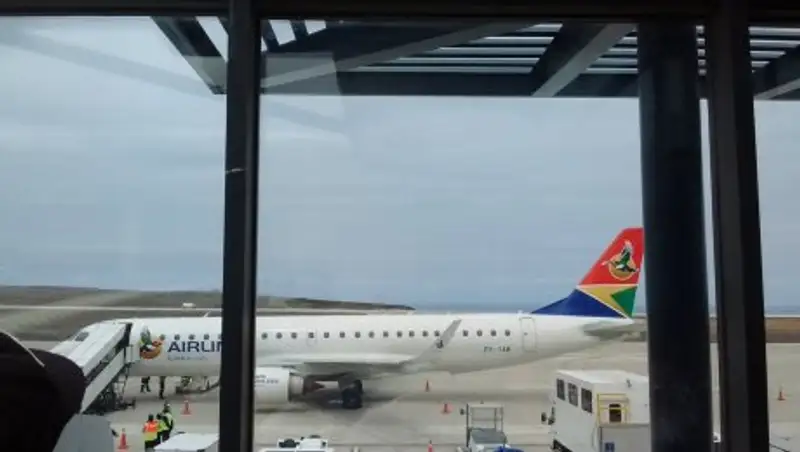 В «самом бесполезном аэропорту мира» приземлился первый рейс