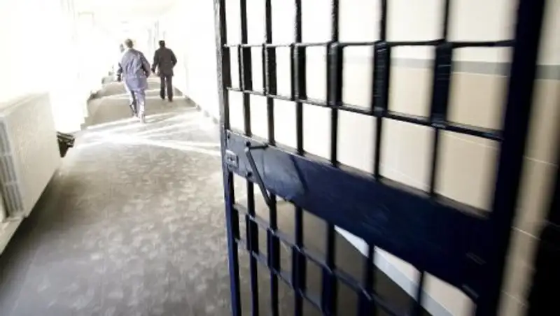 Одному из осужденных по уголовному делу Серика Ахметова заменен срок в колонии на штраф