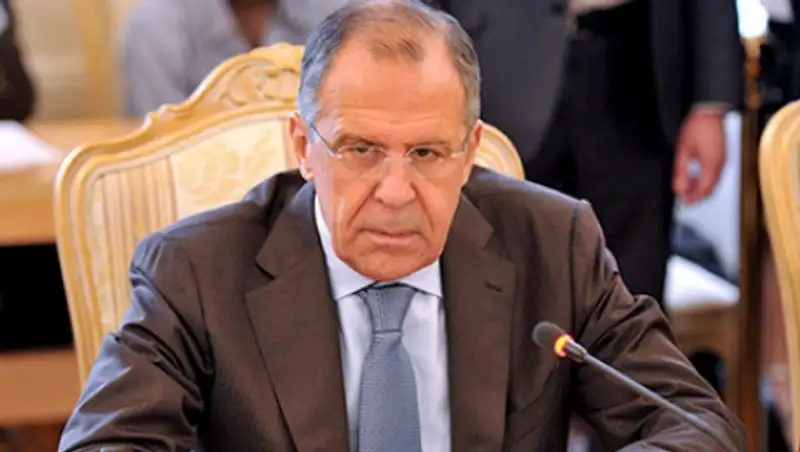 Лавров прокомментировал отказ Украины от внеблокового статуса