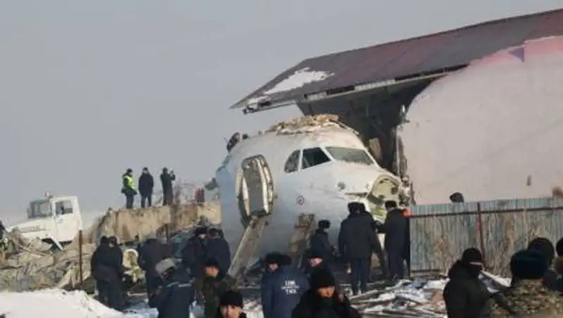 Крушение самолета Bek Air: заключения экспертов еще нет