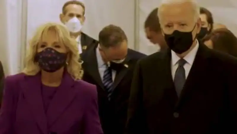 Байден вступил в должность президента США