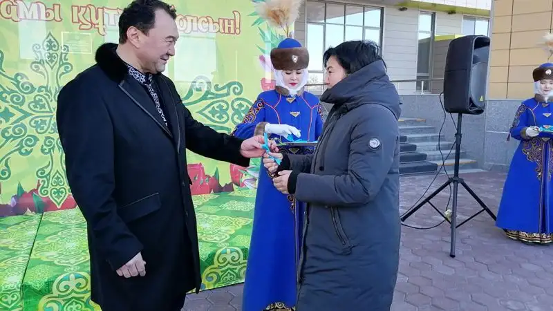 40 ключей от новых квартир вручил аким Кокшетау в праздник Наурыз