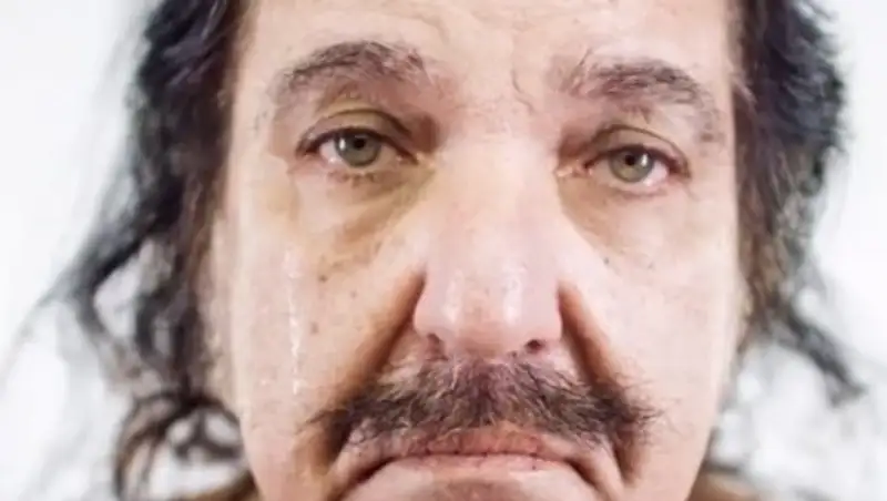 Порноактёр-ветеран пожаловался на деградацию жанра "фильмов для взрослых"