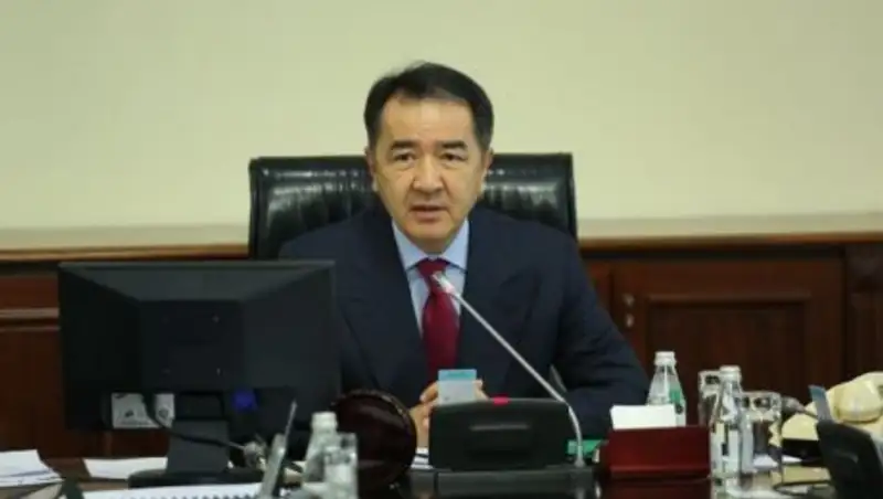 Премьеру доложили о ходе ликвидации последствий трагедии в Шахане