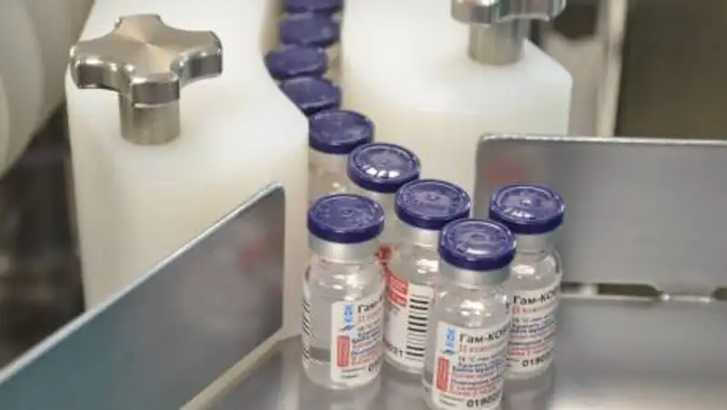 Как производится "Спутник V", рассказали в Карагандинском фармкомплексе
