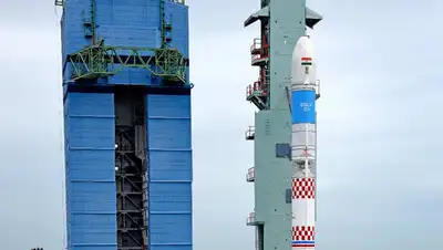 Потеряли два спутника, фото - Новости Zakon.kz от 08.08.2022 00:24