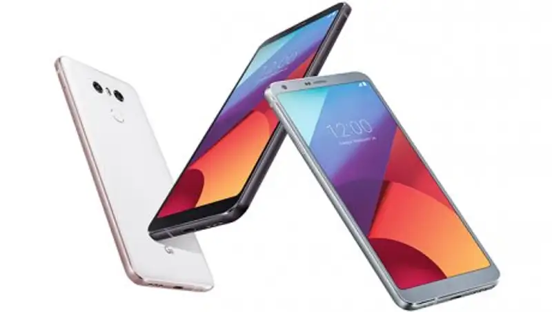 Компания LG представила новый смартфон G6 с большим дисплеем FULLVISION, рассчитанный на работу одной рукой