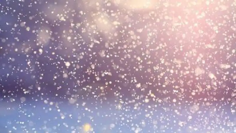 Лето, похоже, закончилось - снег выпал в России