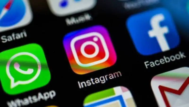 Произошел массовый сбой в работе Facebook, Instagram и WhatsApp