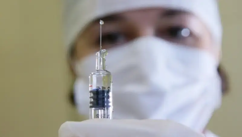 В салоне красоты Уральска после получения инъекции умерла женщина