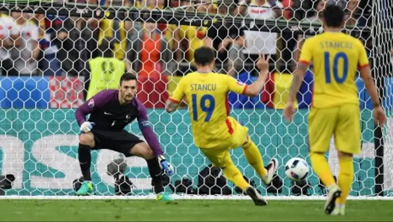 Франция одержала победу над сборной Румынии