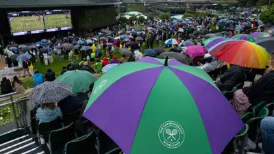 Старт третьего игрового дня отложен из-за дождя, фото - Новости Zakon.kz от 05.07.2023 16:55