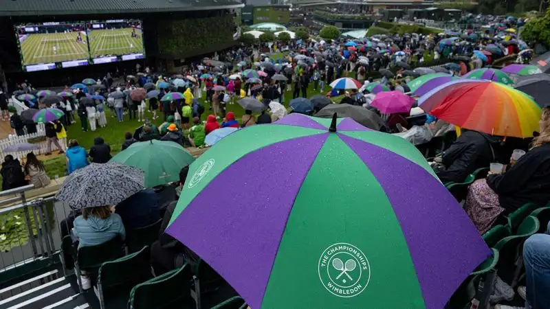 "Уимблдон-2023": старт третьего игрового дня отложен из-за дождя