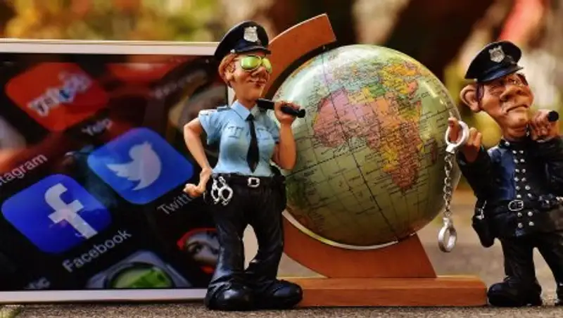 Facebook заставлял детей тратить деньги со счетов родителей