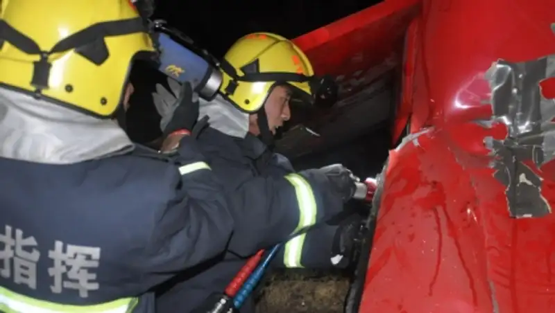 В ДТП в Китае погибли 11 детей и взрослый