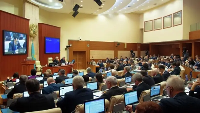 Мажилис одобрил ратификацию договора о присоединении Киргизии к ЕАЭС