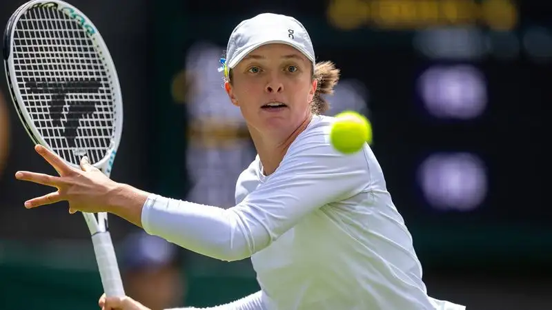 "Уимблдон-2023": видеообзор матча Швёнтек – Линь