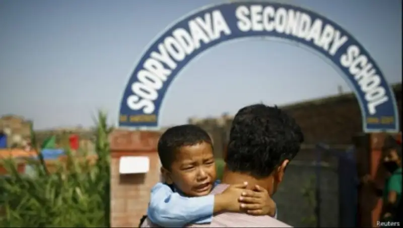 В Непале после землетрясения открываются школы