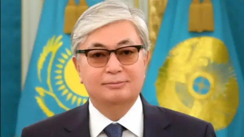 Касым-Жомарт Токаев переговорил с коллегами по телефону