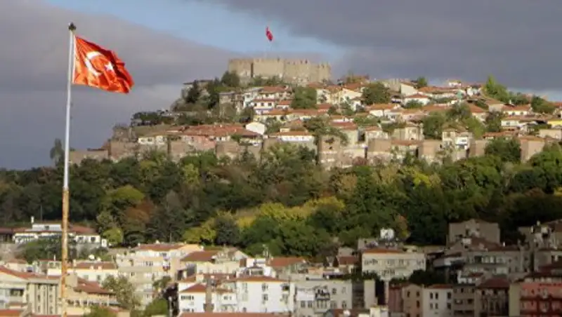 В Турции уволили 18,6 тысячи госслужащих