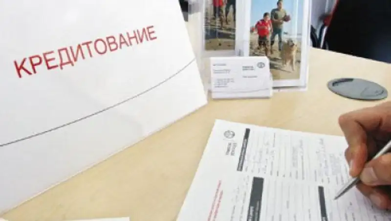 Казахстанским банкам запретят выдавать кредиты физлицам в инвалюте