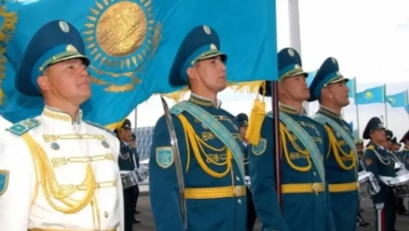 АНК поздравила казахстанцев с Днем защитника Отечества