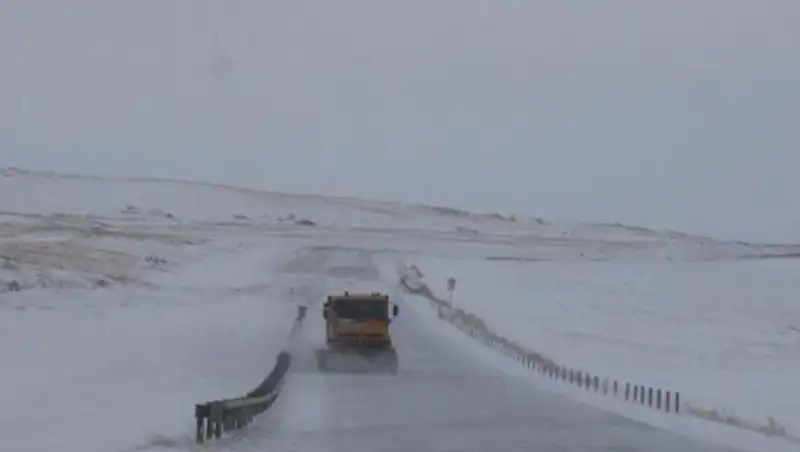 Ограничение движения сохраняется на автодорогах четырех областей РК