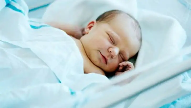 Назарбаев: В стране необходимо поддерживать бэби-бум