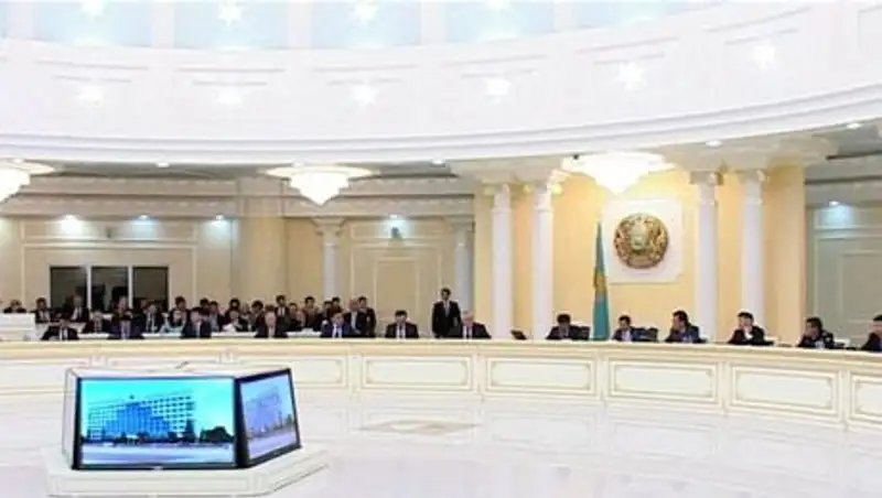 Дисциплинарные взыскания получил ряд чиновников Костанайской области