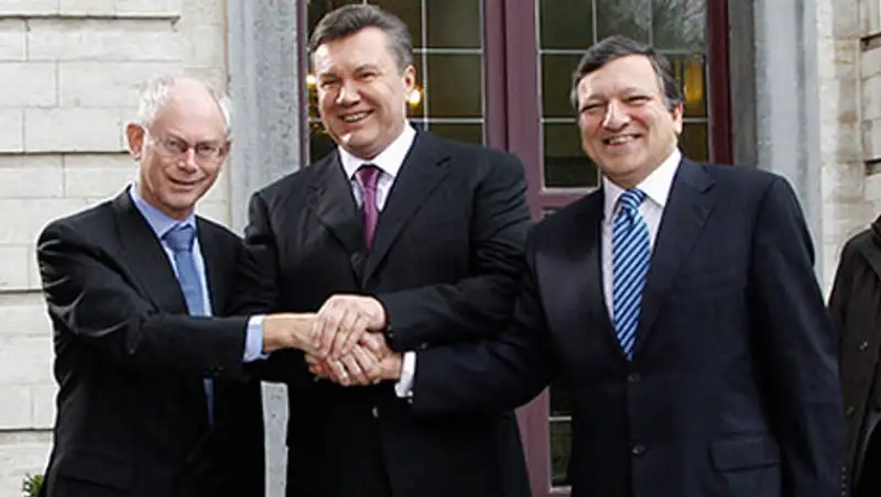 ЕС осудил Россию за давление на Украину, фото - Новости Zakon.kz от 26.11.2013 15:56