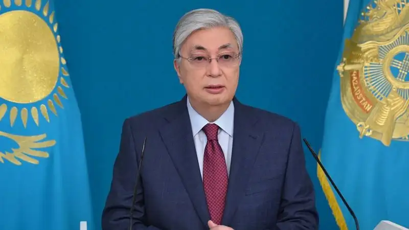 Главное к утру: день рождения президента РК, поражение наших хоккеистов на ЧМ, новые фейки Казнета