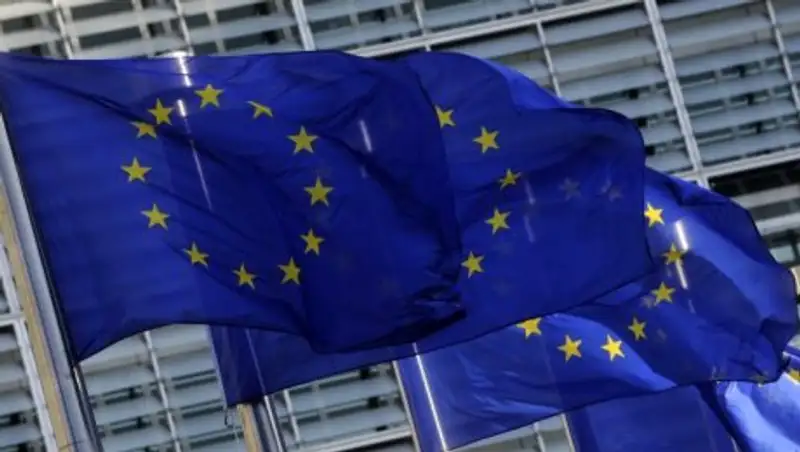 СМИ: ЕС готов продлить санкции против Москвы еще на полгода