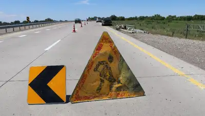 В ДТП на трассе в Атырауской области погиб пассажир, фото - Новости Zakon.kz от 13.08.2022 20:46
