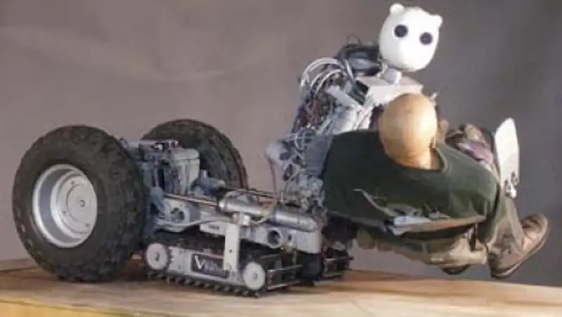 Первый российский робот-спасатель будет испытан в 2016 году