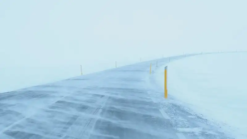 В четырех областях Казахстана объявили штормовое предупреждение