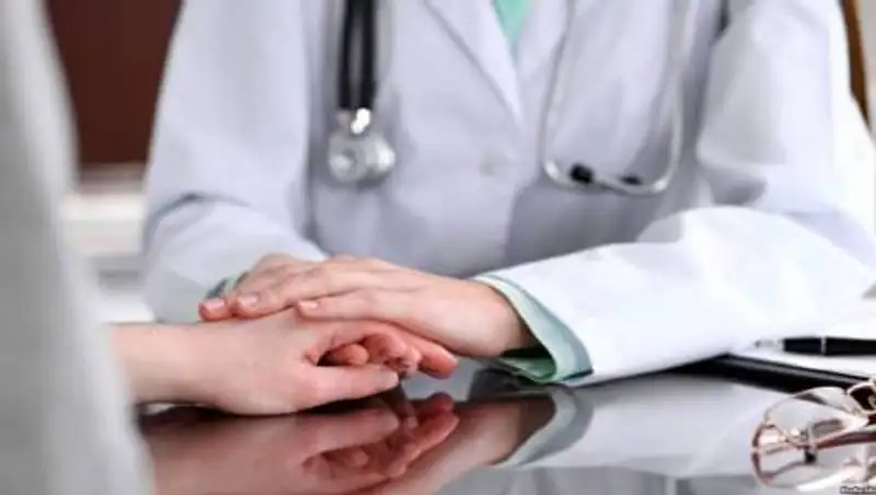 Онколог назвал признаки предракового состояния