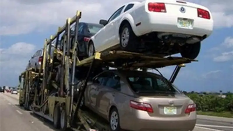 Ввозные пошлины на новые иномарки после вступления Казахстана в ВТО снизятся до 15%